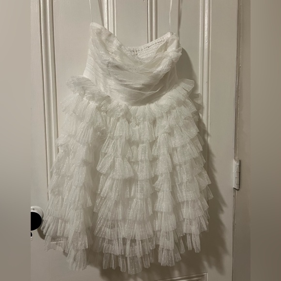STORIA carrie tulle strapless dress in white - Picture 6 of 9